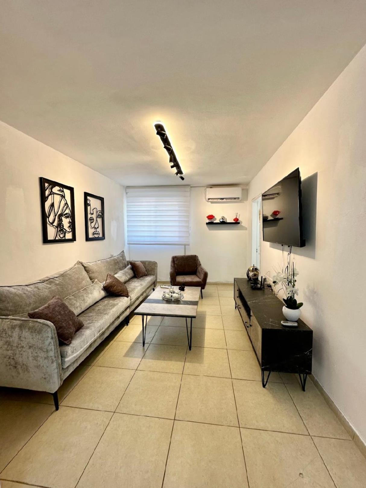 Ferienwohnung שבטי ישראל - דירת בוטיק Haifa Exterior foto